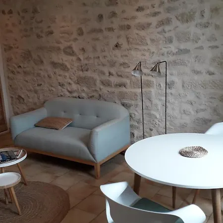 Apartment Centre-ville Avec Terrasse
